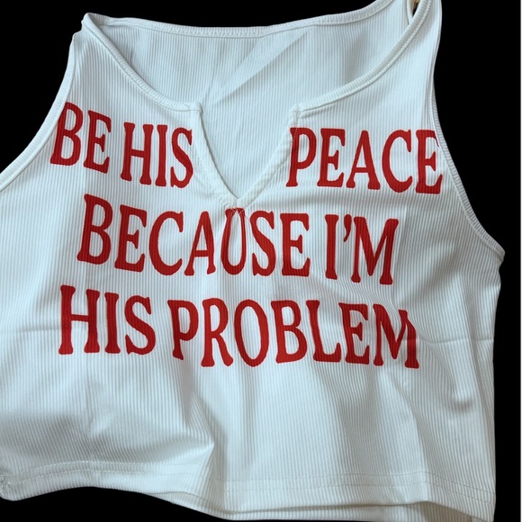 Women Ribbed Knit Crop Tank Tops Graphic Tee White Crop Top with Red Text - Picture 7 of 7